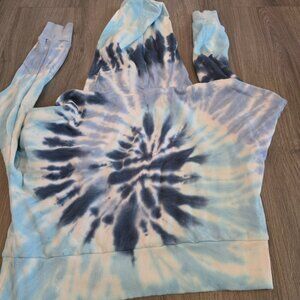 Blue & White Tie-Dye Hoodie – Cozy, Soft & Stylish